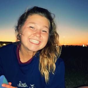 Meet your Posher, Emmie